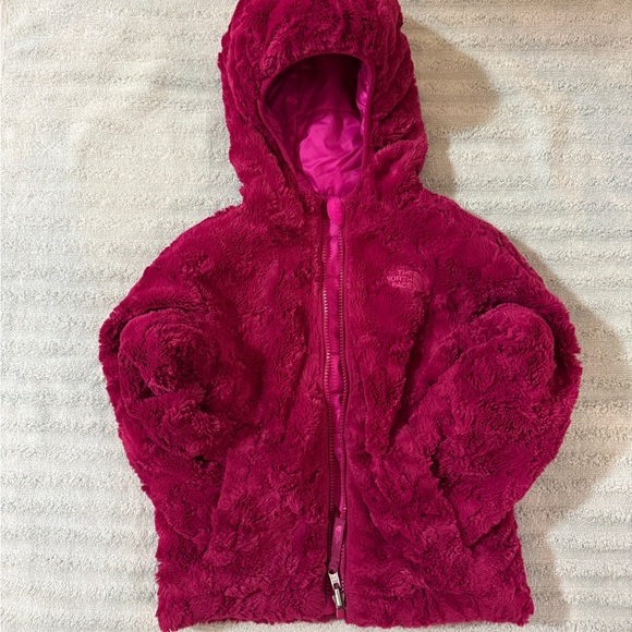 The North Face Fuchsia Jacket reversible with hood & pockets 4T - Picture 9 of 16